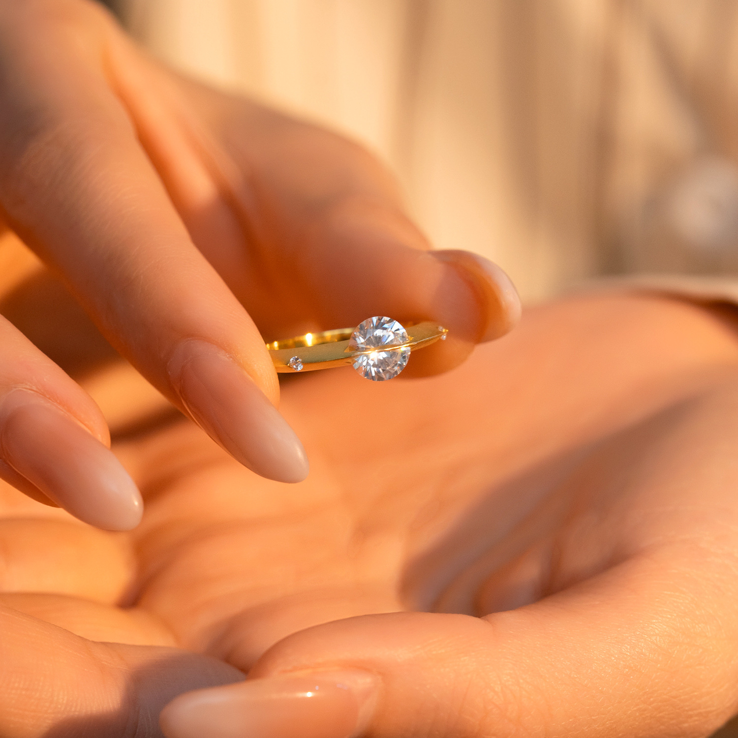 s925 スターリングシルバーつや消し宇宙星回転可能なリング惑星点滅ニッチデザインライト高級ハイエンドリング