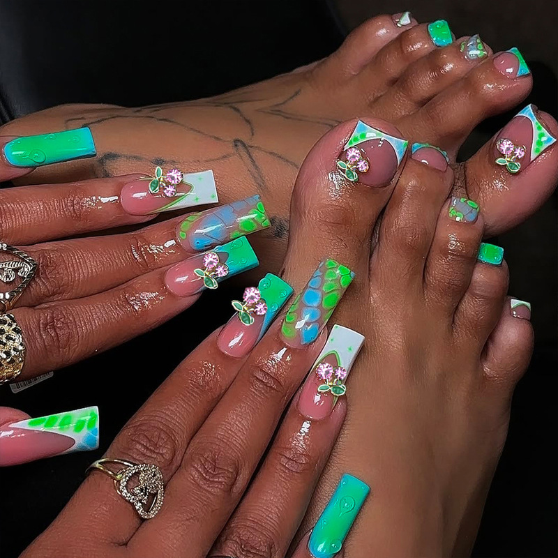 European and American Ins Style Hot-Selling Hand and Toe Nails Wearable Nail Pieces 3D Gel Cherry French Fake Nails Cross-Border Wholesale