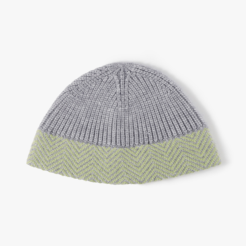 Warme, dicke Fischermütze aus Wolle für Herbst und Winter – ideal für kleine Damen. Modische Strickmütze für kalte Tage._voghion.com
