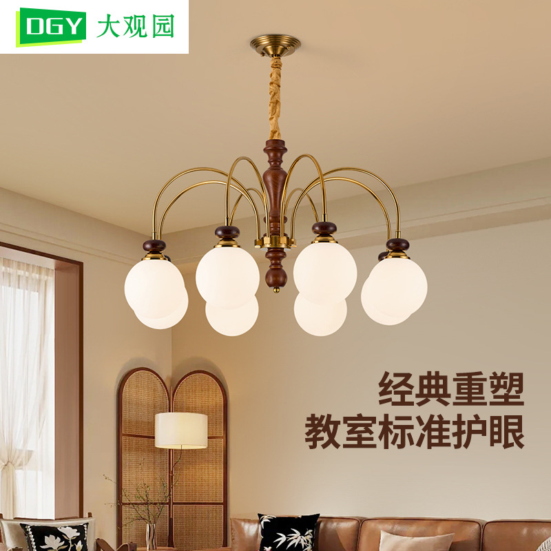 Grand View Garden Chandelier Francés dormitorio sala de estar luz principal nueva china americana simple estudio estilo medieval lámpara de comedor L535