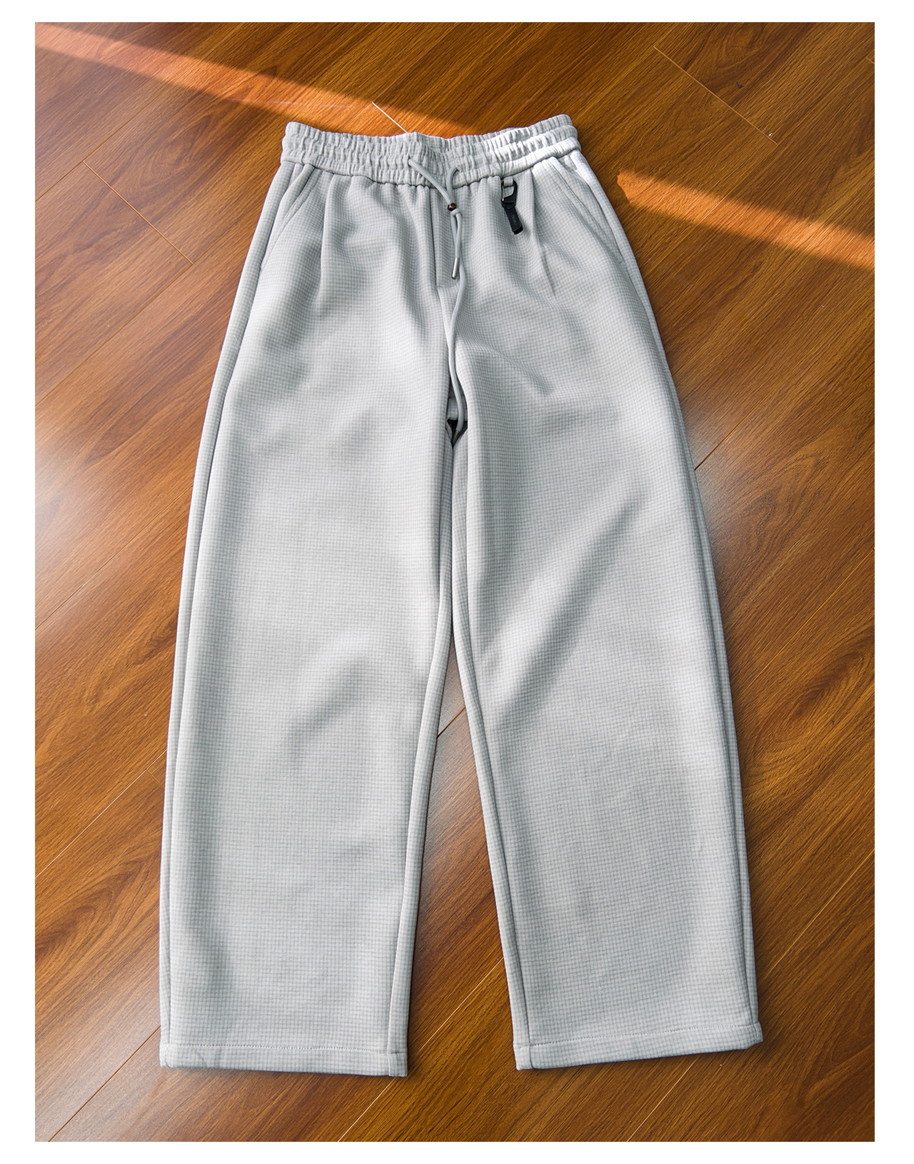 UNF Plaid Straight-Leg Sweatpants
