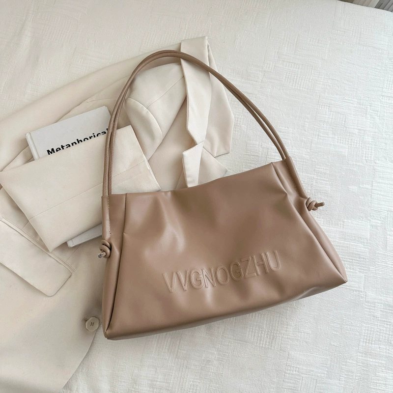 Shoulder bag, capacious small one-shoulder universal, high-end style, 250 g