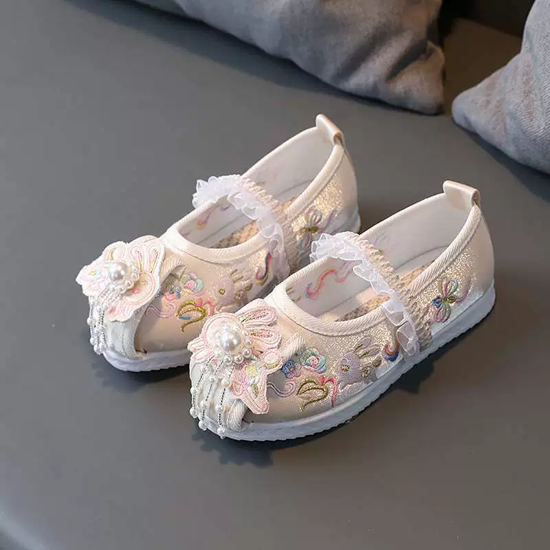 Детская тканевая обувь, туфли с вышивкой для девочек, весенне-осенняя обувь династии Хань, детская обувь в этническом стиле в стиле ретро, ​​туфли с юбкой для маленькой девочки.