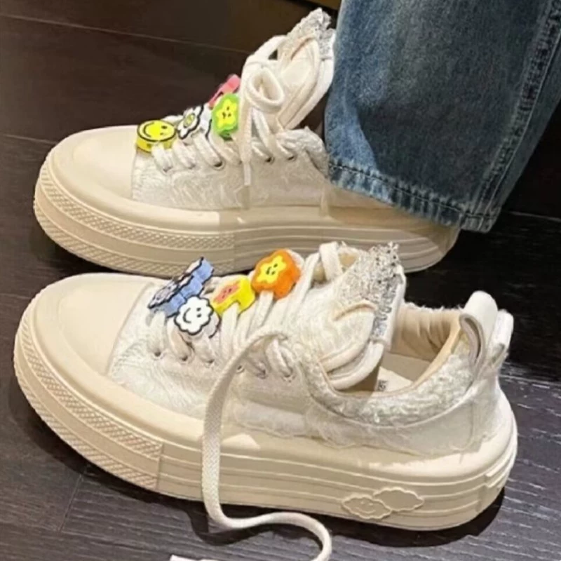 Cloth white shoes, casual footwear platform, sneakers, flowered
