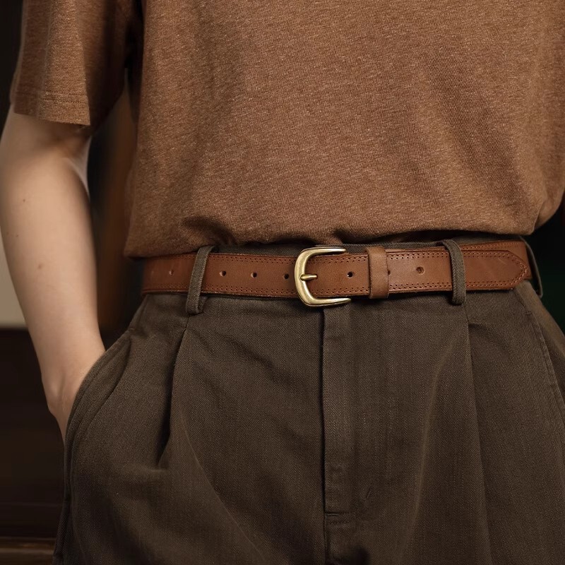 One-piece handmade retro women's belt Brown wide-brimmed copper buckle first layer cowhide belt fashionable simple fashion One-piece handmade retro women's belt Brown wide-brimmed copper buckle first layer cowhide belt fashionable simple fashion