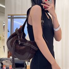 С���OӋ��W�tĥɰ��Ƥ���۾����黨ˮͰ���μ�б���2025�¿�Ů