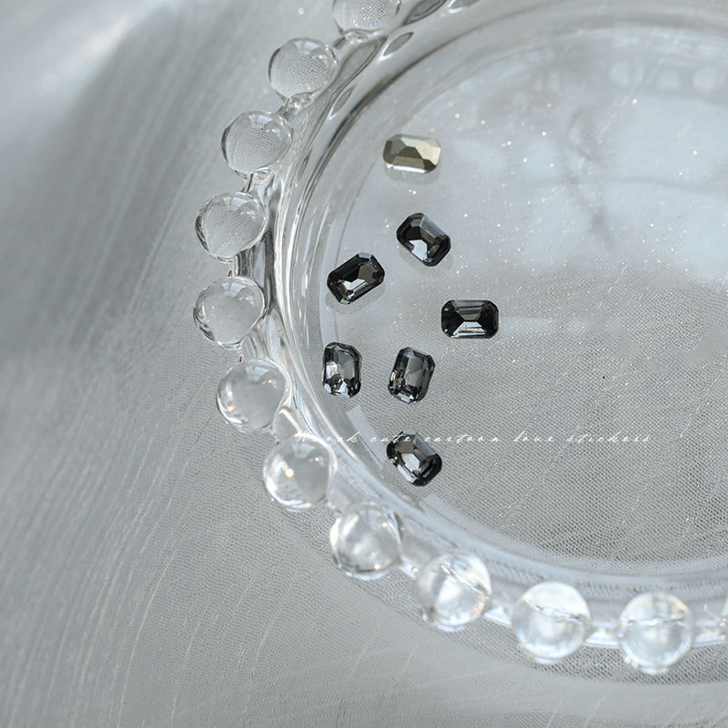 A4-34-04 그레이 미니 팔각형 4*6mm