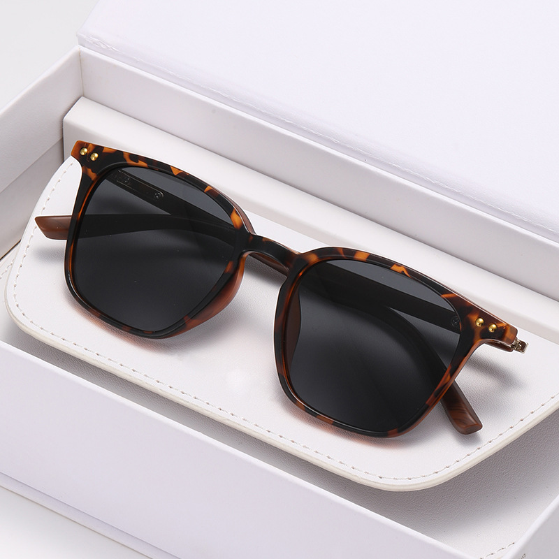 Gafas de sol de celebridades de Internet explosivas, gafas de sol femeninas, gafas de sol hermosas para hombres, gafas de sol de moda transfronterizas con protección UV