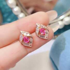 新款天然粉蓝宝耳钉S925银镶嵌主石4*5mm百搭网红爆款女饰批发