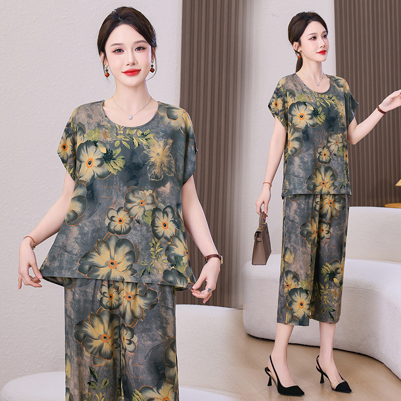 奶奶夏季套装中老年人女装妈妈装宽松两件套70岁80老太太老人衣服