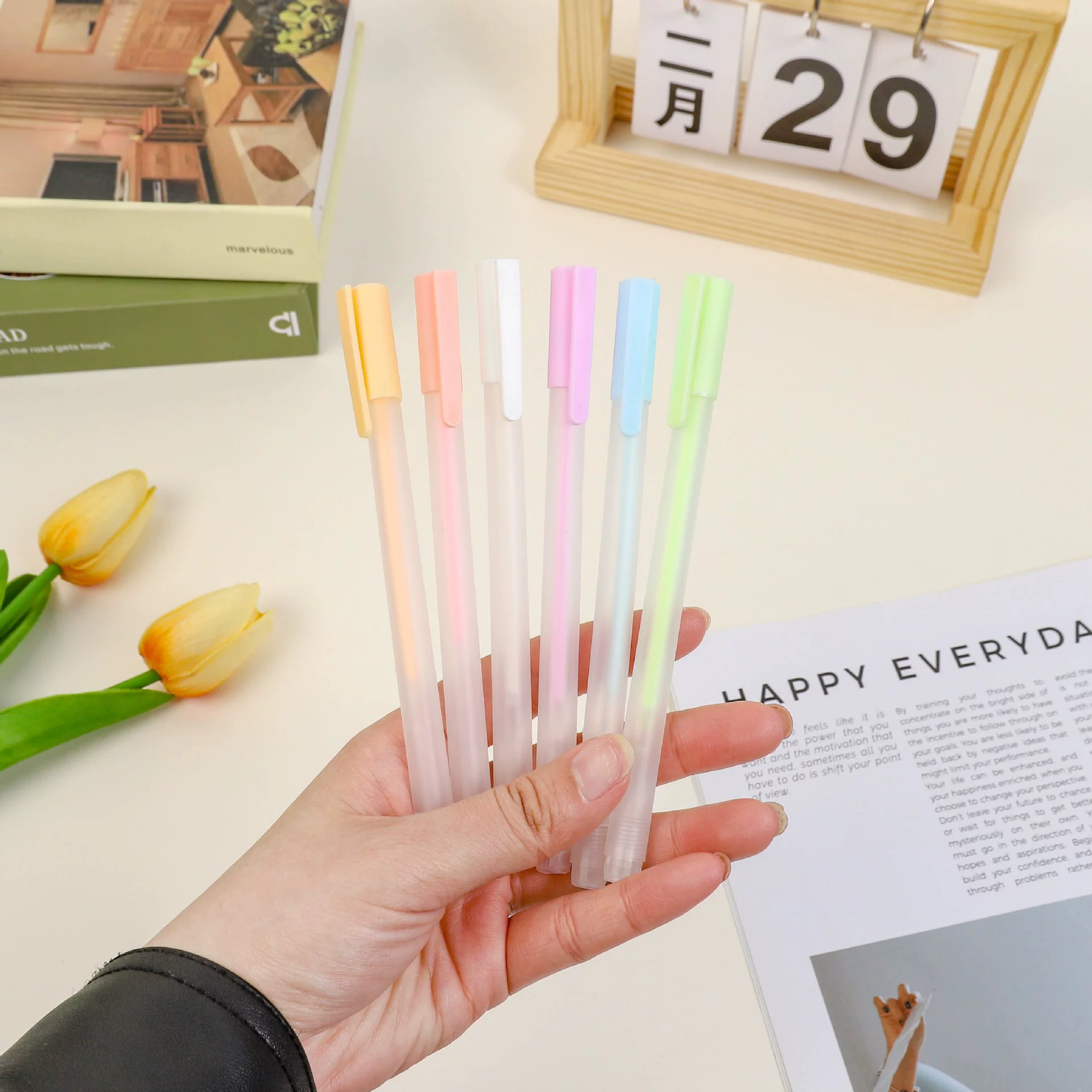 Профессиональное производство мелкой клейкой ручки с цветным покрывалом