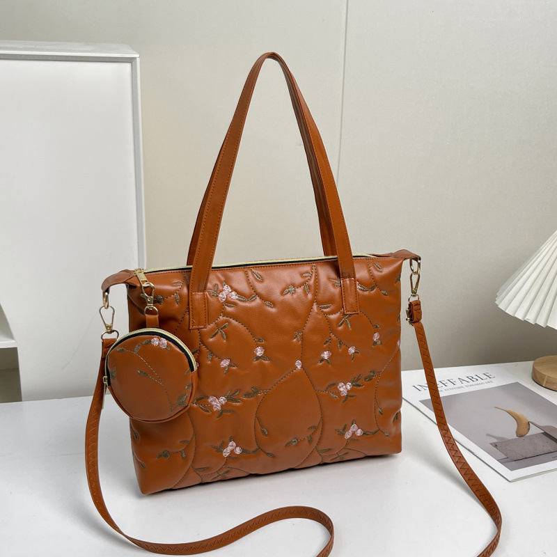 2025 nueva moda extranjera bordada flores bolso de mano simple estilo coreano bolso de hombro simple image 10