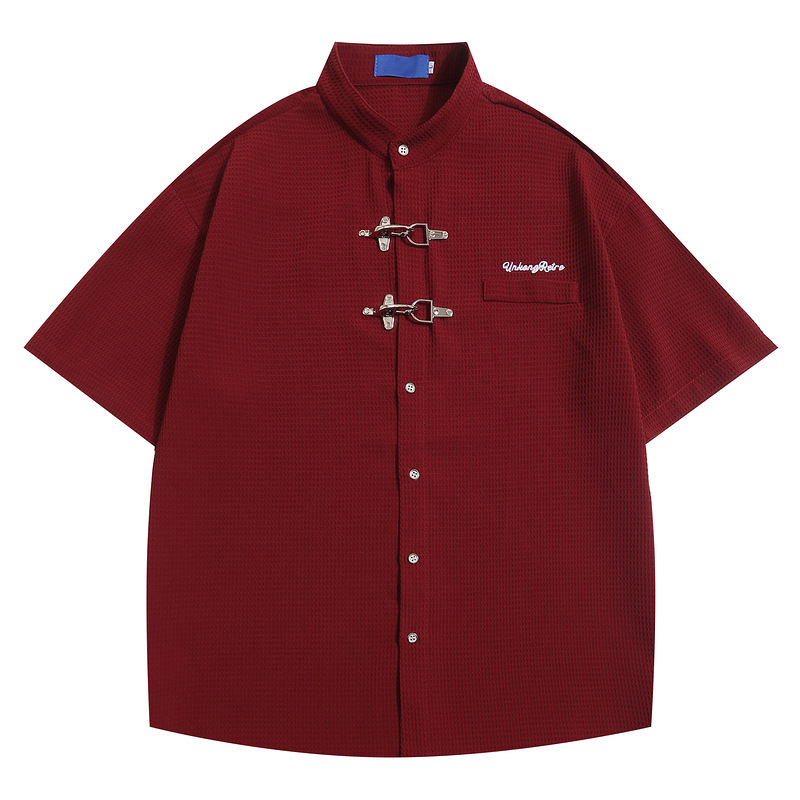 2024 New Summer Style American Retro Metal Buckle Waffle Letter Embroidered Short-Sleeved Burgundy Shirt for Men and Women Trendy