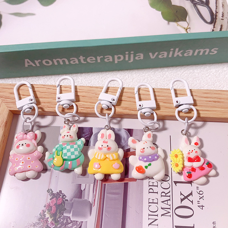 Cartoon verano viaje conejo llavero in dulce chica amiga regalo mochila colgante accesorios de resina, etc.