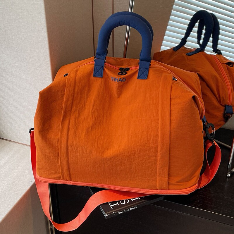 Large-Capacity Lightweight Travel Bag, Portable Cross-Body Luggage Bag, Yoga Fitness Bag, Portable Expandable Carry-On Luggage Bag Large-Capacity Lightweight Travel Bag, Portable Cross-Body Luggage Bag, Yoga Fitness Bag, Portable Expandable Carry-On Luggage Bag