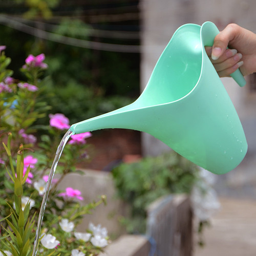 Long-mouthed flower watering kettle, household large-capacity gardening, green plant and flower watering kettle, plastic spray kettle