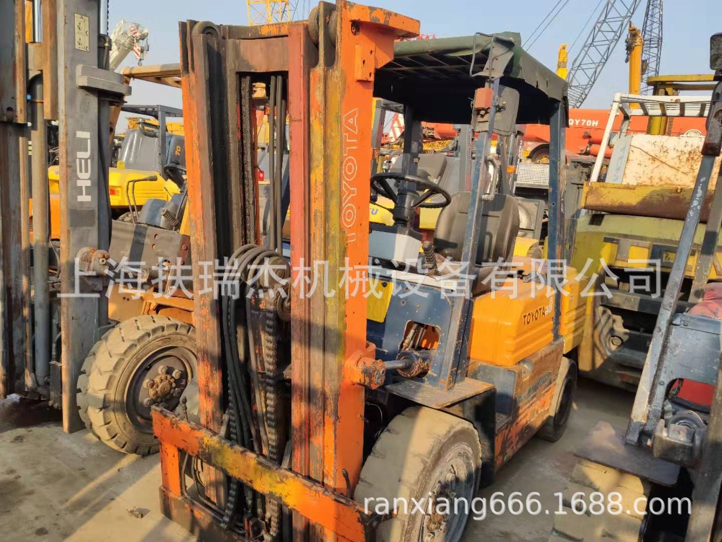 TOYOTA丰田3吨叉车 6F 7F 8F丰田3吨2.5吨叉车