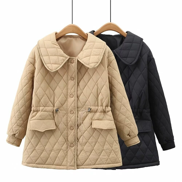 Женская одежда больших размеров 2023 Зимний новый стиль Толстая сестра, уменьшающая возраст, стройнящая кукольный воротник с кукольным воротником на шнурке с хлопковой подкладкой 278