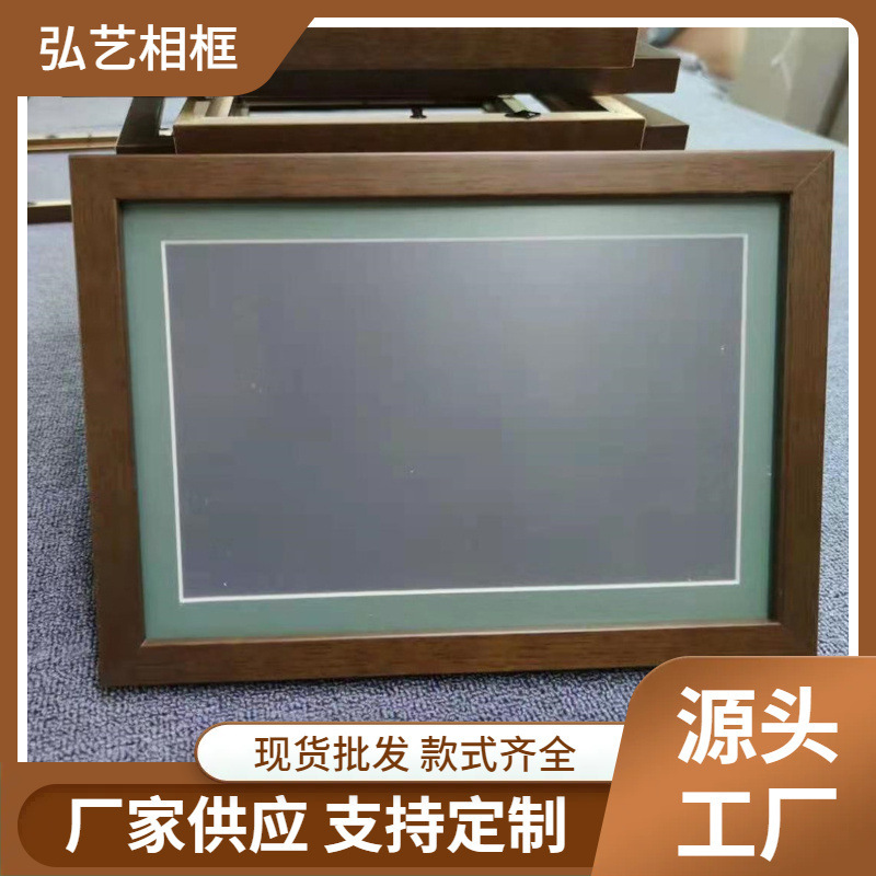 Wooden Badge Photo Frame Solid Wood Photo Frame School Badge Brooch Butterfly Hat Buckle Spur Pin Gift Display Frame Logo