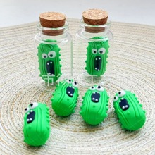 Miniature Glass Screaming Pickle in a Bottleƿbݲ