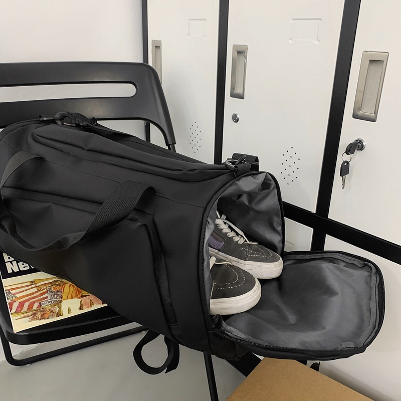 Gran capacidad fitness bolsa hombres entrenamiento de baloncesto mochila deportes portátil húmedo y seco separación viaje equipaje bolsa de viaje en stock