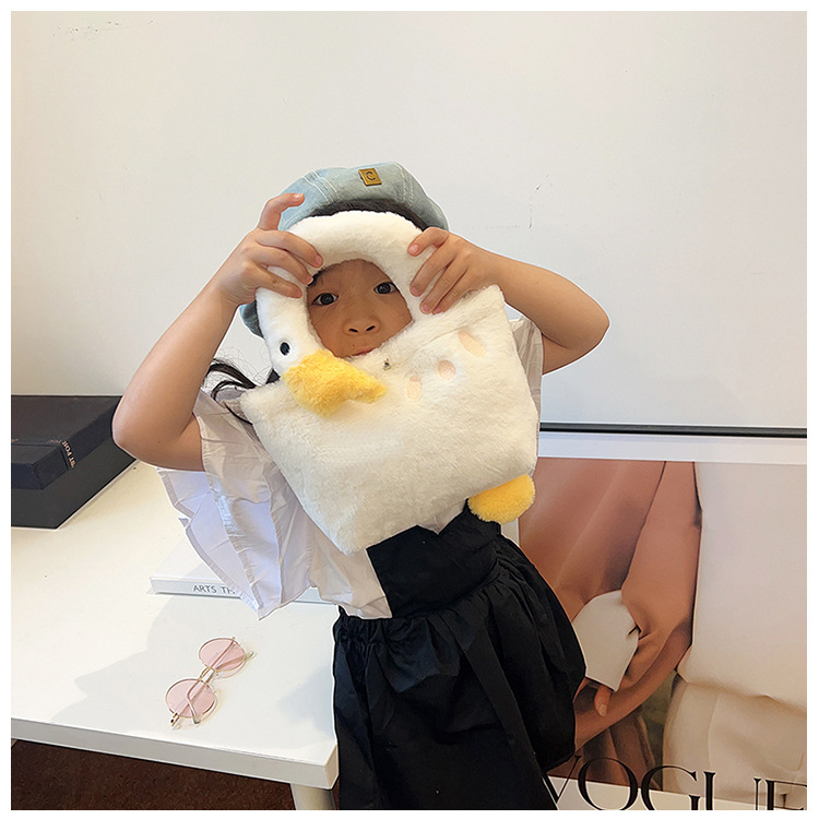 New plush and funny poached egg portable chain crossbody bag, cute and simple children's single-shoulder bag undefined