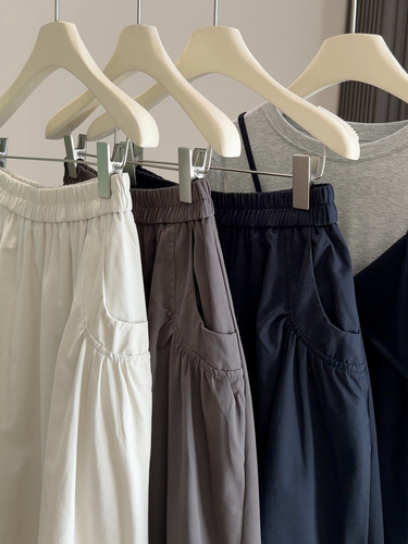 2026 spring and autumn new style elastic waist loose pocket skirt for women with high waist a-line skirt large swing medium and long umbrella skirt