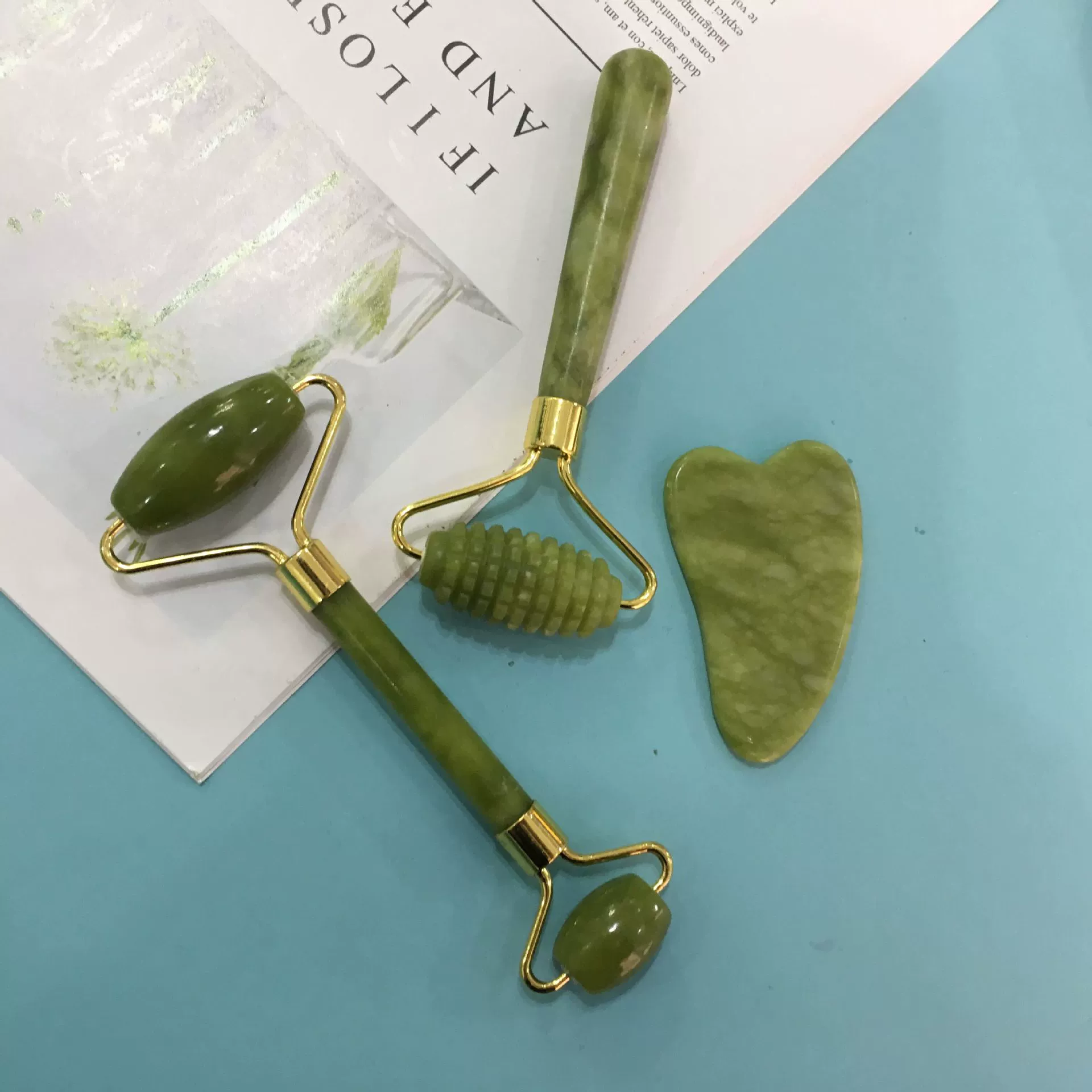 Набор Jade facial roller и Gua Sha, натуральный камень, двойная головка ролика + скрабер, компактный