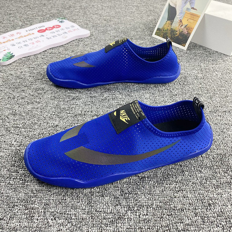 617 أزرق / 38