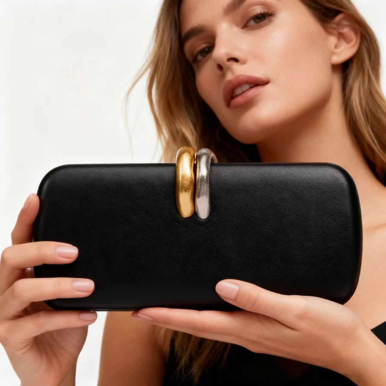 Bolsa de cena de lujo de damas europeas y americanas transfronterizas bolsas de mano retro pu bolsas de mano de moda de banquete cadenas de hombro bolsas de noche