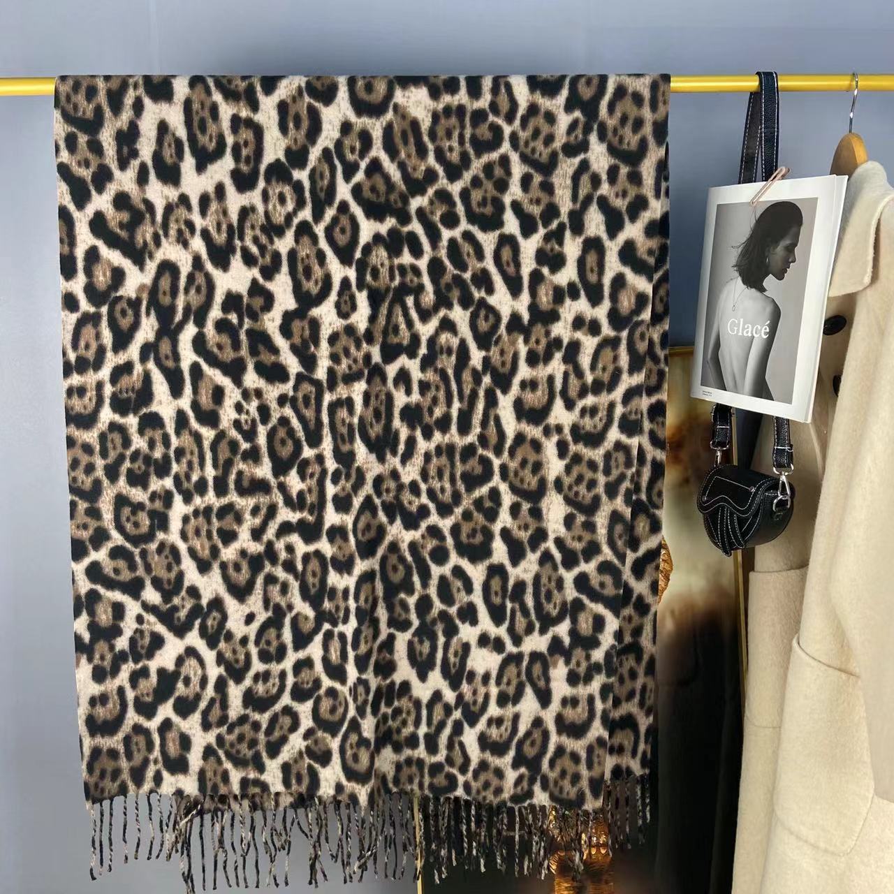 레오파드 블랙 커피