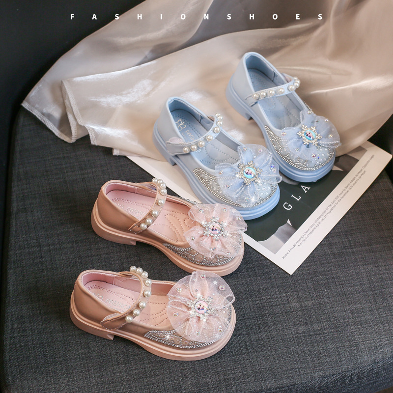 Zapatos de cristal para niñas zapatos de cuero princesa para niños 2025 nuevos zapatos de un solo niño arco de estilo extranjero zapatos de chicas