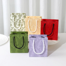 厂家批发首饰盒包装袋国风化妆品手提轻奢纸袋包装礼品饰品袋子