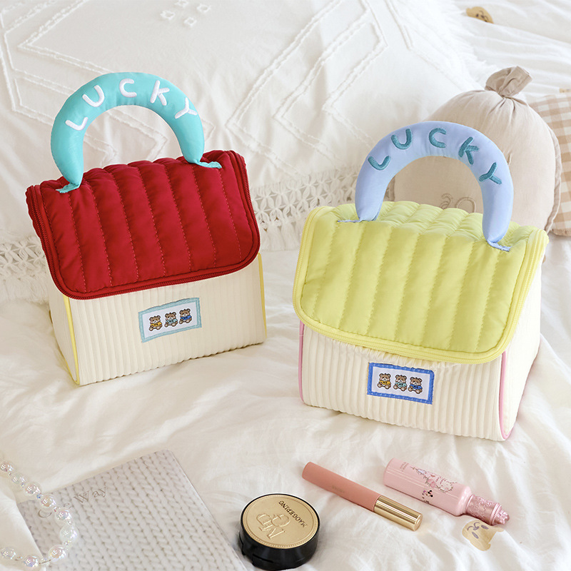 Linda bolsa de cosméticos de la casa bolsa de lavado de poliéster antisalpicaduras bolsa de viaje portátil bolsa de almacenamiento de gran capacidad