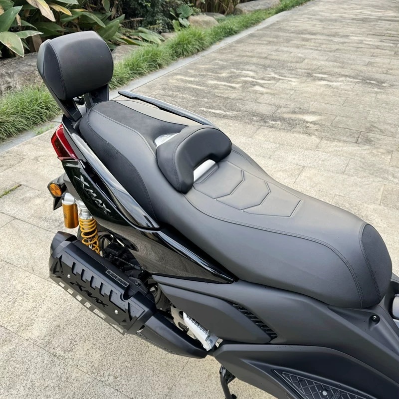 Suitable for 23-25 Yamaha Xmax300 Modified Seat Cushion, Lowered by 4cm, Comfortable Cushion, Raised Backrest