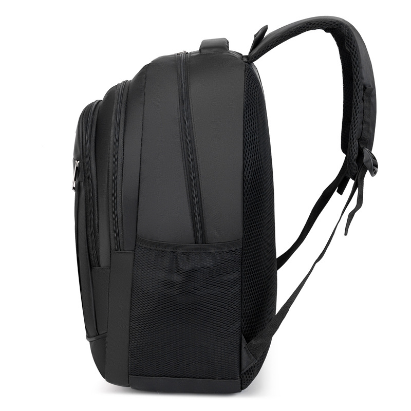 Mochila casual para computadora portátil para hombres de nuevo estilo, ligera y resistente al agua, mochila de viaje de negocios al por mayor
