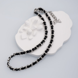 ̩��ͬ�����Ů�͹Ÿ߼��Еr��choker�Ȧ�i���С���L�i朳�