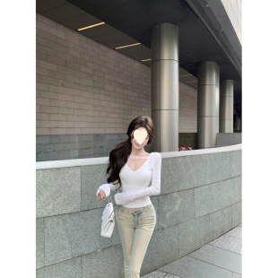 �ٽzƴ��v�I�L��T��Ů�b�紺С���ȴ���������ǰ��ɴ��̿�����