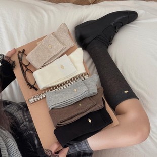 ��ɫ�����L�Ѷ��m��Ů���С���mins��������nϵ���s�LͲ�m��