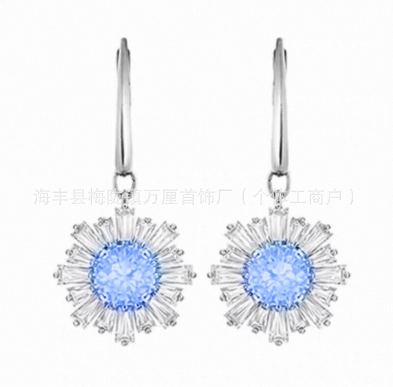 施华洛水晶世奇灵动天鹅跳动的心耳环施家高版本恶魔之眼耳钉女|undefined