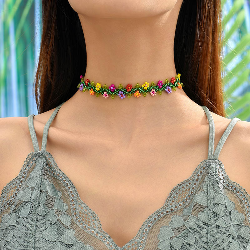 Lina Girl Bohemian Cute Handmade Flower Collarbone Necklace For Women, Internet Celebrity Niche Beaded Pendant Jewelry_voghion.com