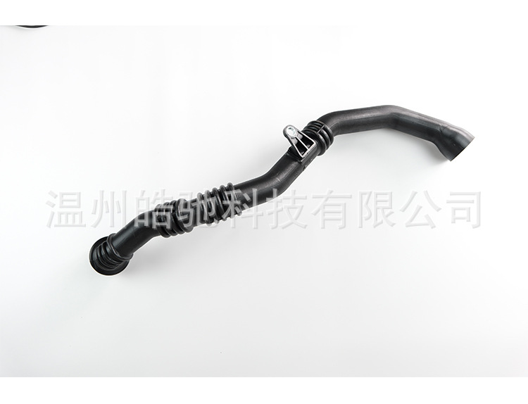 Suitable for Renault Dacia METZGER intercooler pipe CLIO 1.5D intake pipe air pipe 144609116R