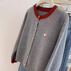 サンタクロースかわいい刺繍デザイン感精紡ウールカーディガン秋冬新作丸襟女性衝突色コートブーム