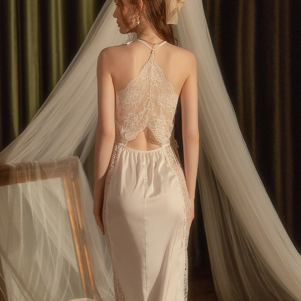 구름 흰색 ~ 새틴 (잠옷)