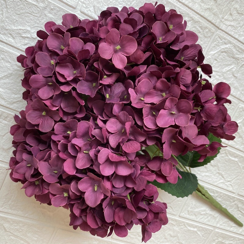 毛布5頭のフランスのアジサイは、ホテルの結婚式の生け花を飾って多色のアジサイの花の花束を卸売りします。|undefined