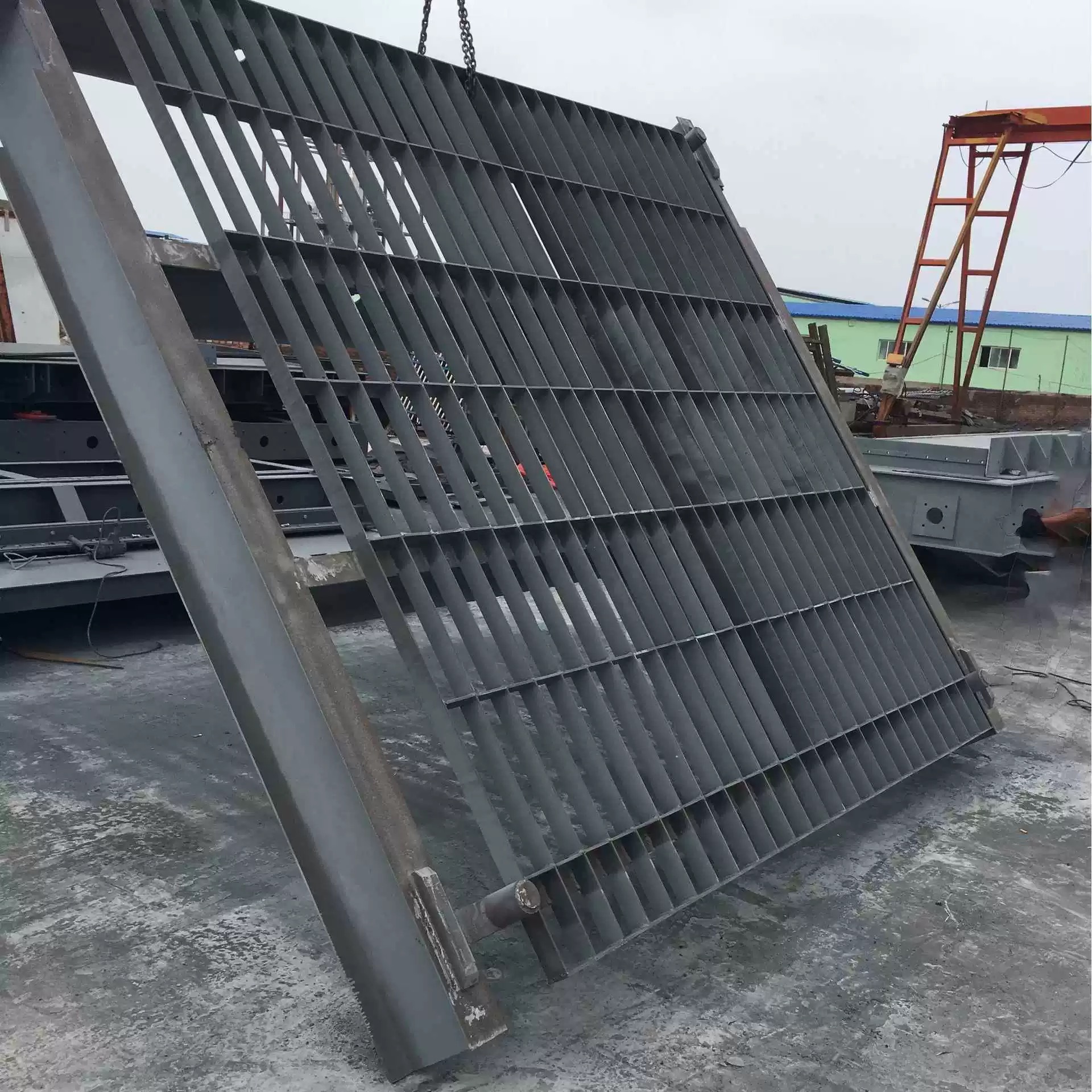 厂家供应平面型不锈钢拦污栅污水处理设备清污机 水电站拦污栅