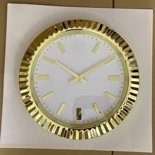 Fashion wall clock A variety of styles and colors金属挂钟