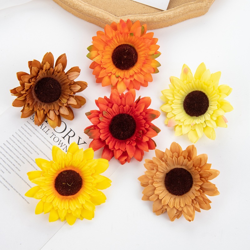 Accessory solar-powered handmade