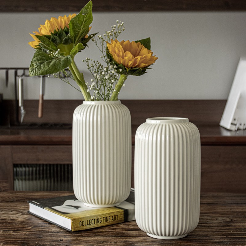 Arreglo floral de estilo nórdico nuevo estilo chino patrón vertical arreglo de flores de cerámica flor acuática flor seca decoración florero al por mayor