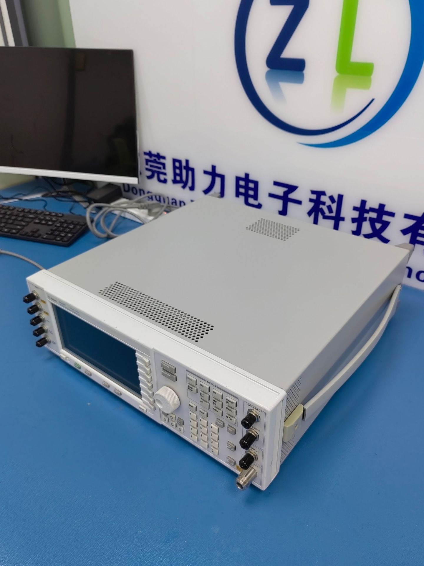 租售E4438C 安捷伦信号源 Agilent E4438C N5182A 矢量信号发生器